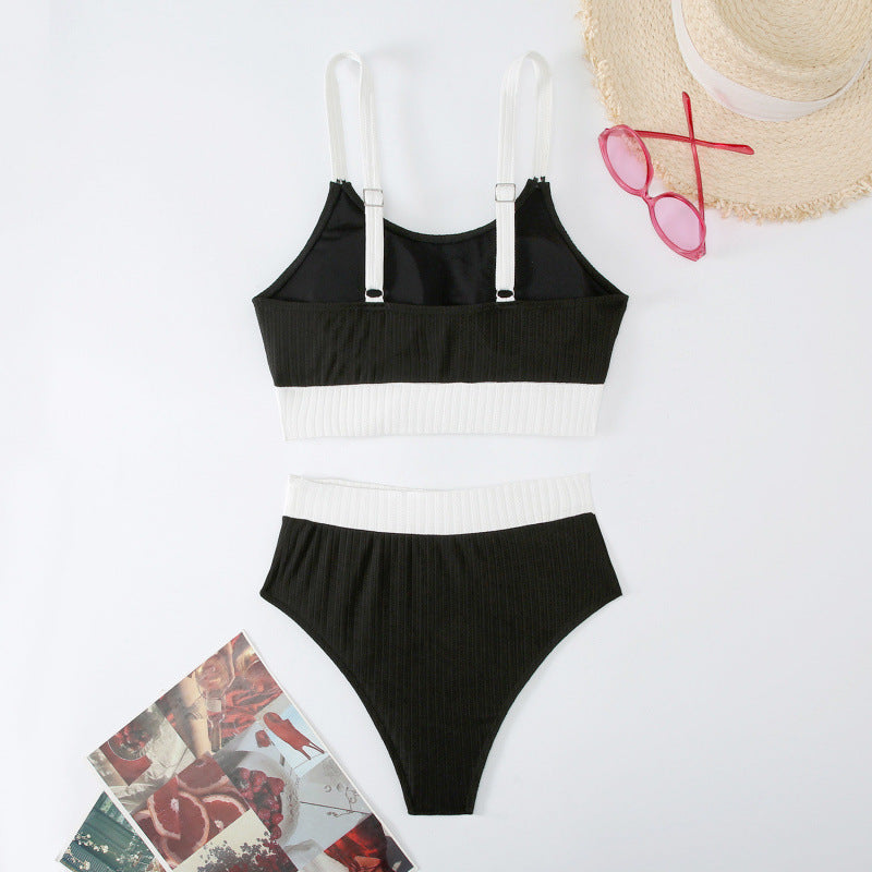 Damen Sport-Bikini-Set mit elegantem Design und verstellbaren Trägern R&B