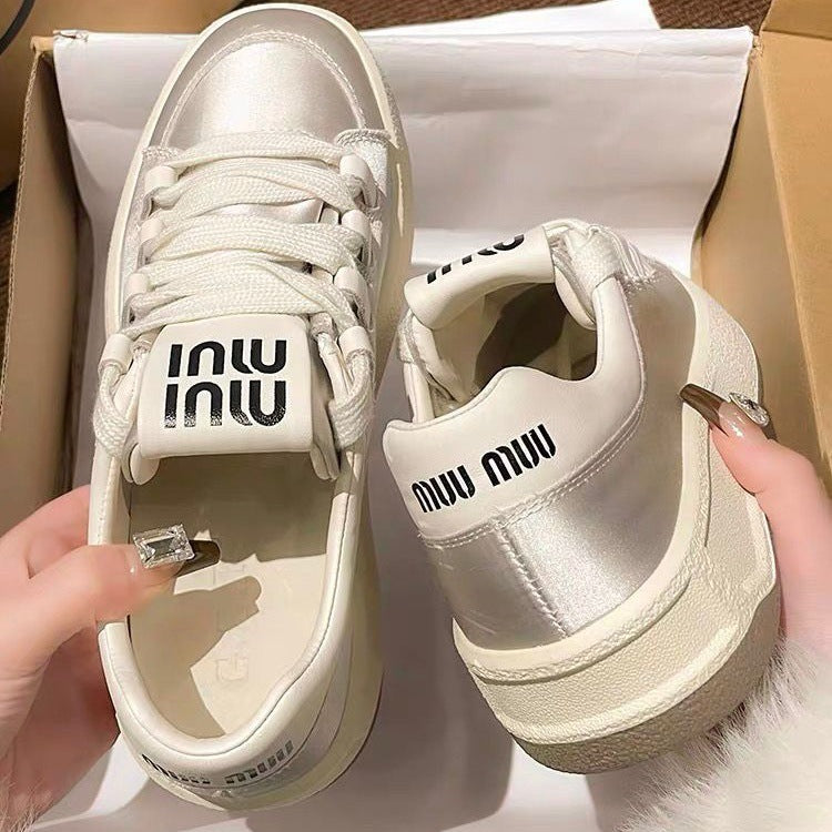 Damen Elegante Sneakers mit glattem Obermaterial und breiter Sohle R&B