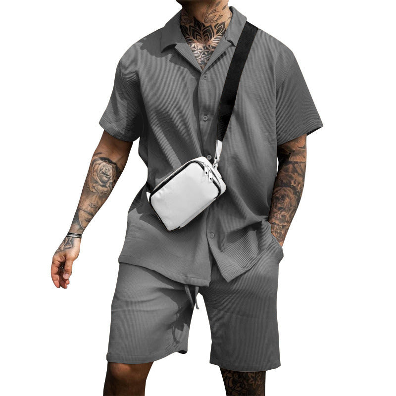 Herren lässiges Kurzarmhemd mit stylischem Schnitt und dazu passenden Shorts R&B