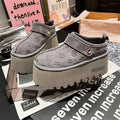 Damen Plattform Clogs mit dekorativem Reliefdesign und verstellbarem Riemen R&B