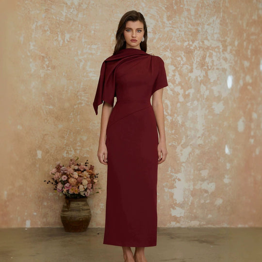 Damen Elegantes Abendkleid mit schulterfreiem Design und raffinierten Drapierungen R&B