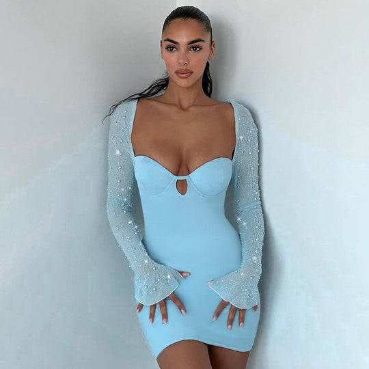 Damen Figurnahes Kleid mit beeindruckenden Puffärmeln und elegantem Ausschnitt R&B