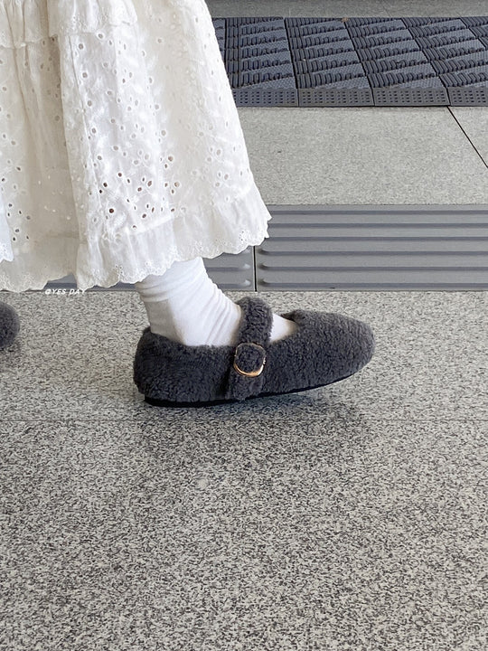 Damen Flauschige Hausschuhe mit eleganter Schnallen-Applikation R&B