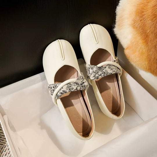 Damen Ballerinas mit dekorativem Riemchen und elegantem Glanz R&B
