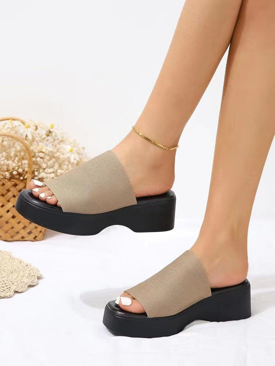 Damen Komfortable Wedge-Pantoletten mit breitem Riemendesign und anatomischem Fußbett R&B