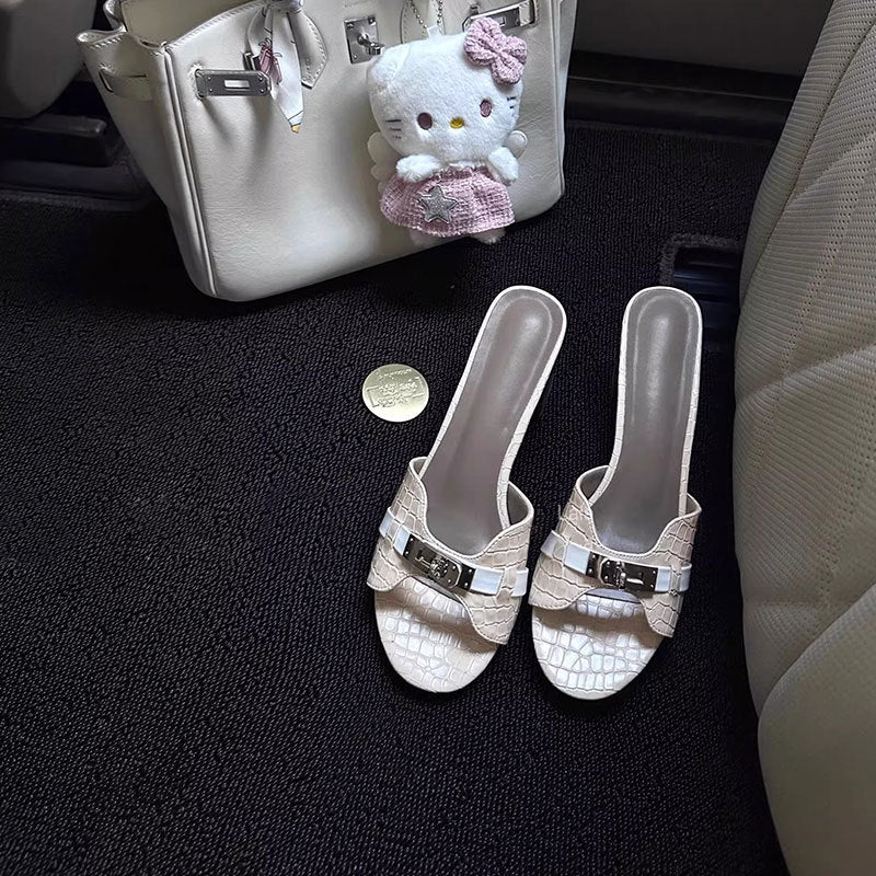 Damen Elegante Absatzsandalen mit modischem Riemendesign und glamourösem Akzent R&B