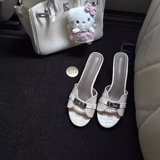 Damen Elegante Absatzsandalen mit modischem Riemendesign und glamourösem Akzent R&B