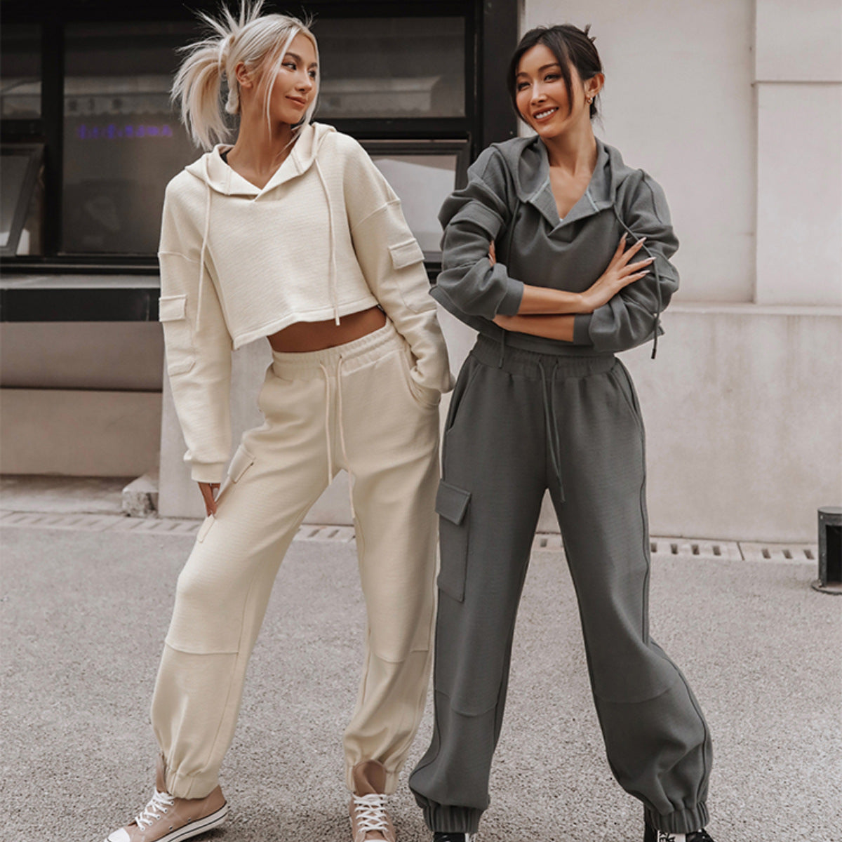 Damen nan Cropped Kapuzenpullover mit Highwaist Cargo-Joggingshose Set R&B