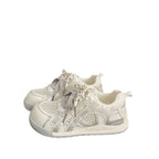 Damen Sportliche Sneakers mit atmungsaktivem Obermaterial und innovativen Schnürdetails R&B