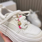 Damen modische Plateau-Sneaker mit verziertem Schnürsystem und komfortabler Dämpfung R&B
