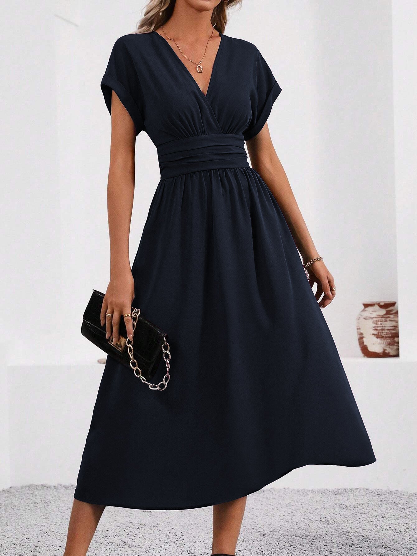 R&B | Elegante Wickelkleid