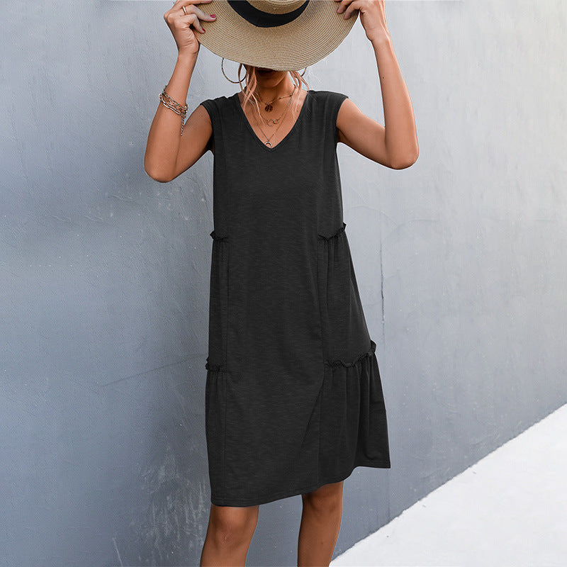 Damen Freizeitdress mit lockerem V-Ausschnitt und Rüschenkanten R&B