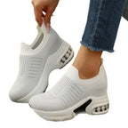 Damen Sneakers mit atmungsaktivem Strickoberteil und komfortabler Dämpfung R&B
