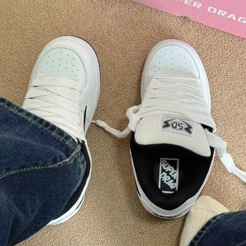 Damen Sportliche Sneaker mit atmungsaktiven Mesh-Einsätzen und griffiger Sohle