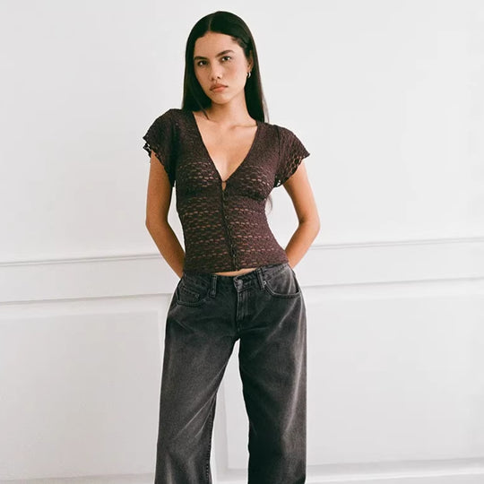 Damen Verspieltes Spitzenoberteil mit fließendem Design und kurzen Puffärmeln R&B