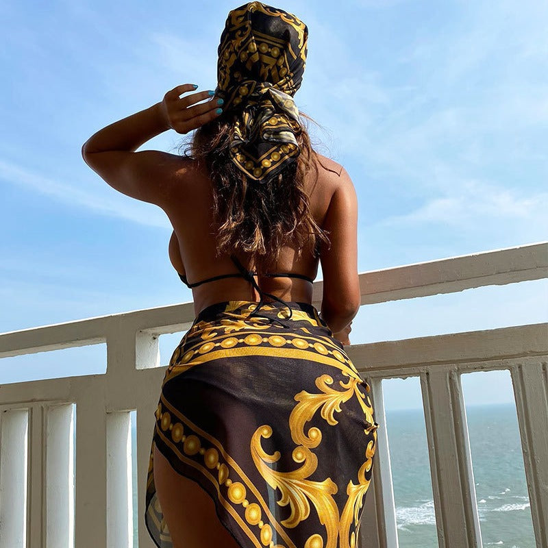 Damen Sarong mit kunstvollem Goldmuster