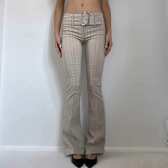 Damen Flared Hose mit eleganten Streifen und tailliertem Schnitt R&B