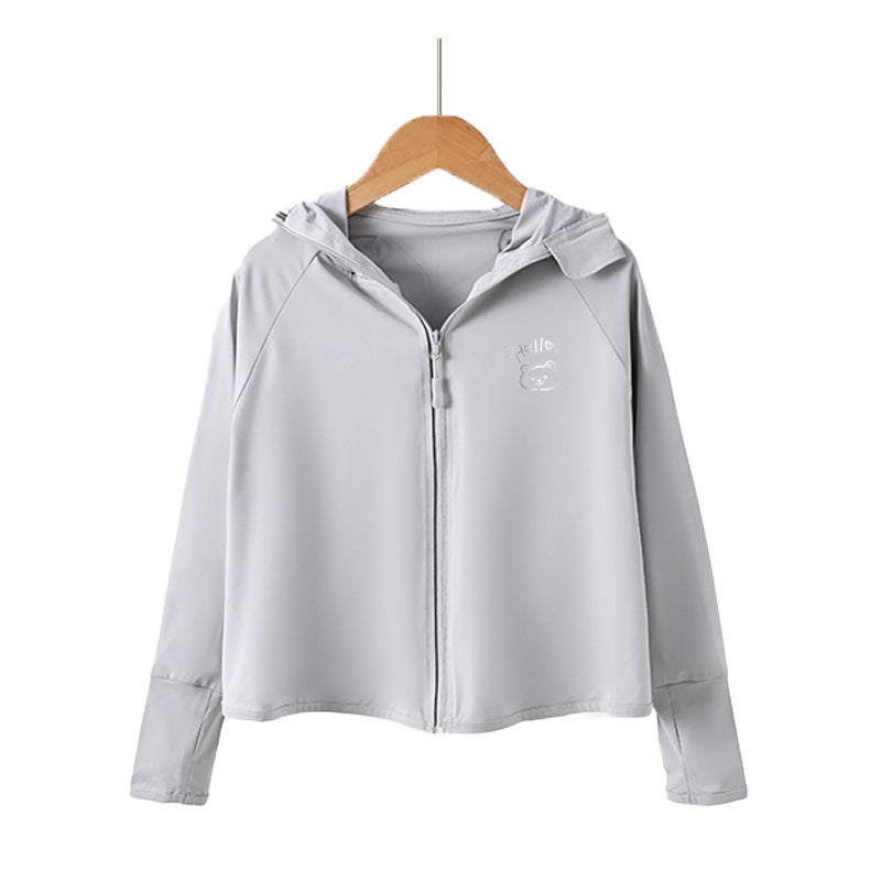 Damen leichte Sportjacke mit Kapuze und dezentem Motiv R&B
