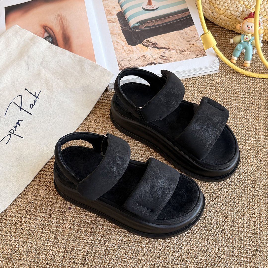 Damen Komfortable Klettverschluss-Sandalen mit attraktiven Riemen R&B
