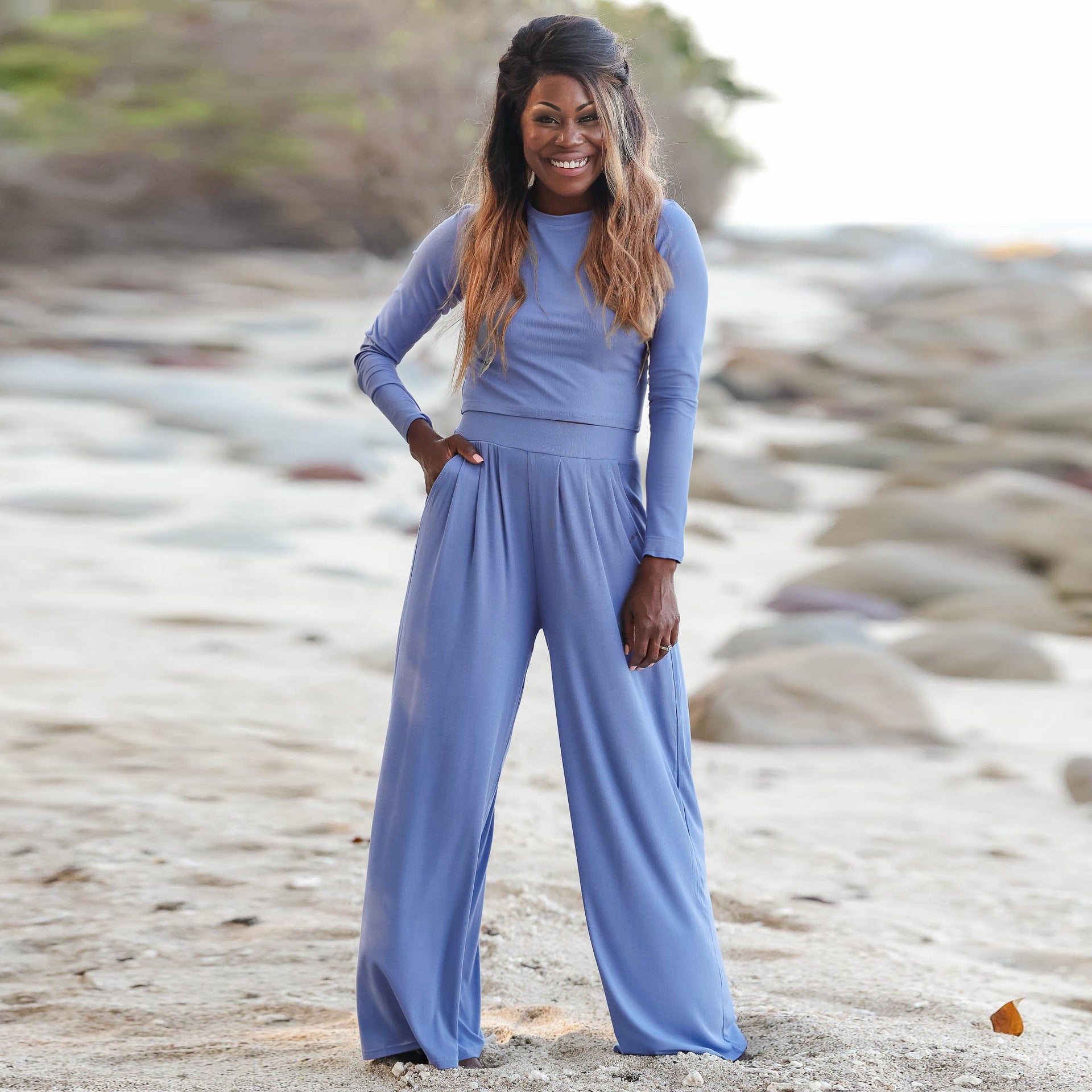Damen Lässiger Wide-Leg Jumpsuit mit langen Ärmeln und praktischen Taschen R&B