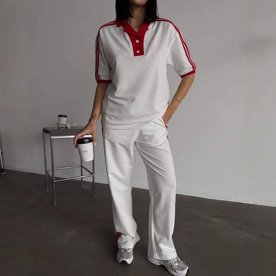 Damen sportliches Polo-Set mit kurzen Ärmeln und seitlichen Streifen R&B