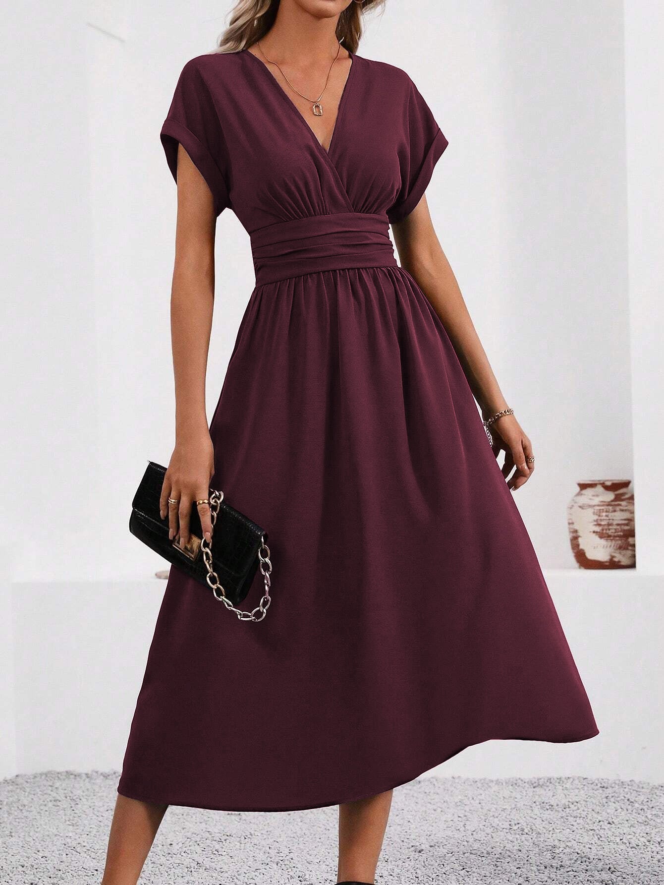 R&B | Elegante Wickelkleid