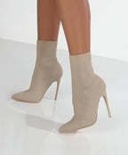 Damen Strumpfstiefel mit elegantem Stiletto-Absatz und hochwertiger Strickoptik R&B