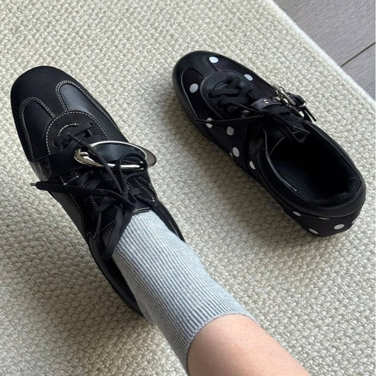 Damen sportive Sneakers mit einzigartigem Punktedesign und stabiler Sohle R&B