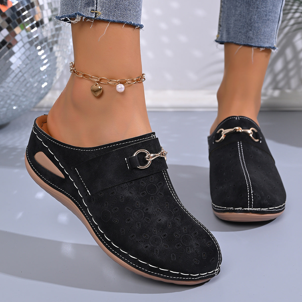 Damen Komfortable Clogs mit eleganter Verzierung R&B