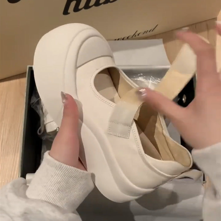 Damen Komfortable Clogs mit innovativem Klettverschluss und stabiler Sohle R&B