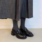 Damen Loafer mit modischem Blockabsatz und hochwertiger Lederoberfläche