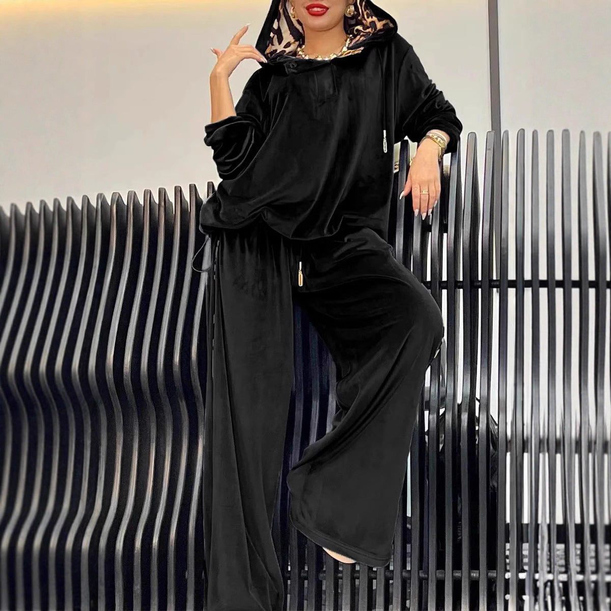 Damen Freizeit-Hosenset aus weichem Velours R&B