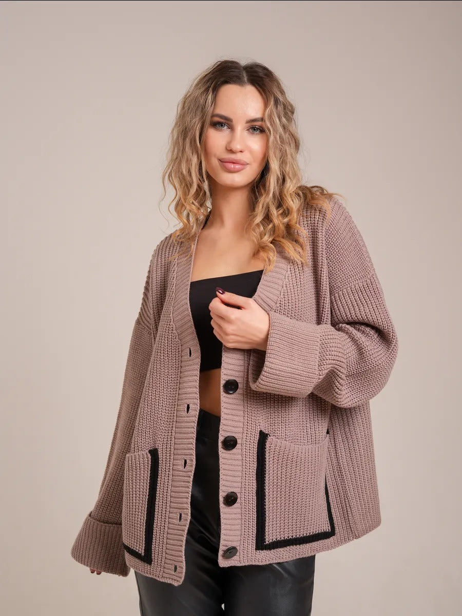 Damen Strickjacke mit großem Kragen und Taschen R&B