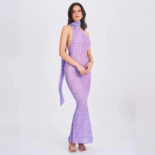 Damen Elegantes Maxikleid mit asymmetrischem Schnitt und zarter Tiermotiv-Optik R&B