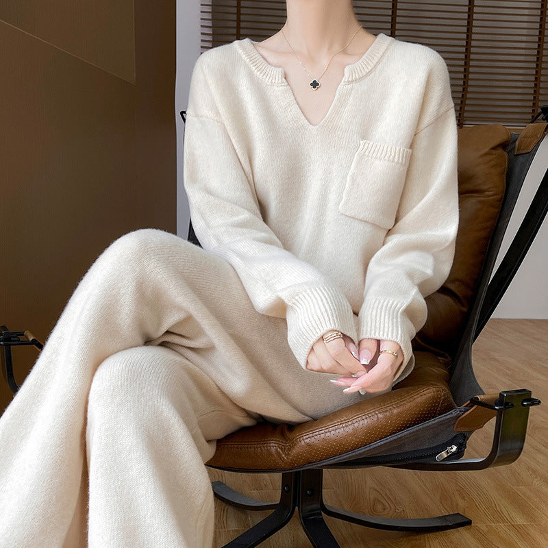 Damen gemütliches Strickensemble mit weitem Pullover und weiten Hosen