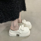 Damen Stilvolle Clogs mit trendigem Riemen und rutschfester Sohle R&B