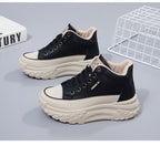 Damen Hohe Sneakers mit robustem Profil und sportlichem Design