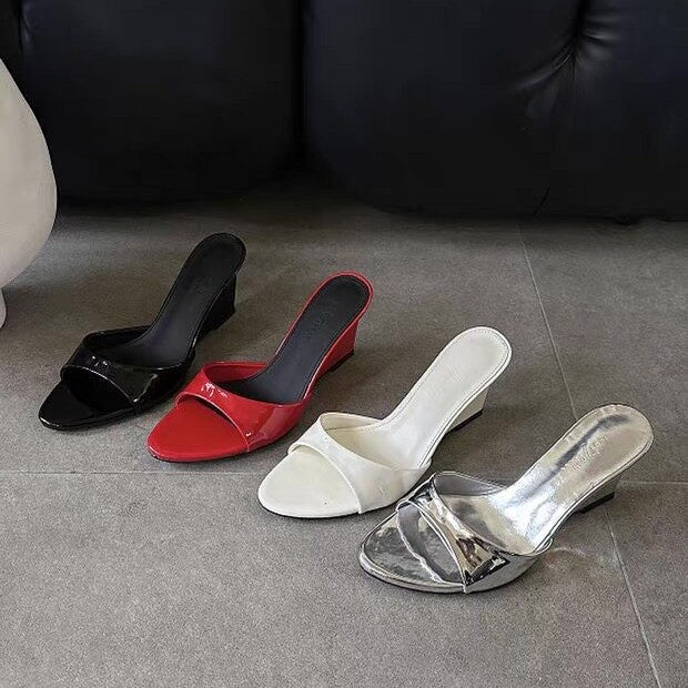 Damen Wedge-Sandalen mit elegantem Riemchen-Design R&B