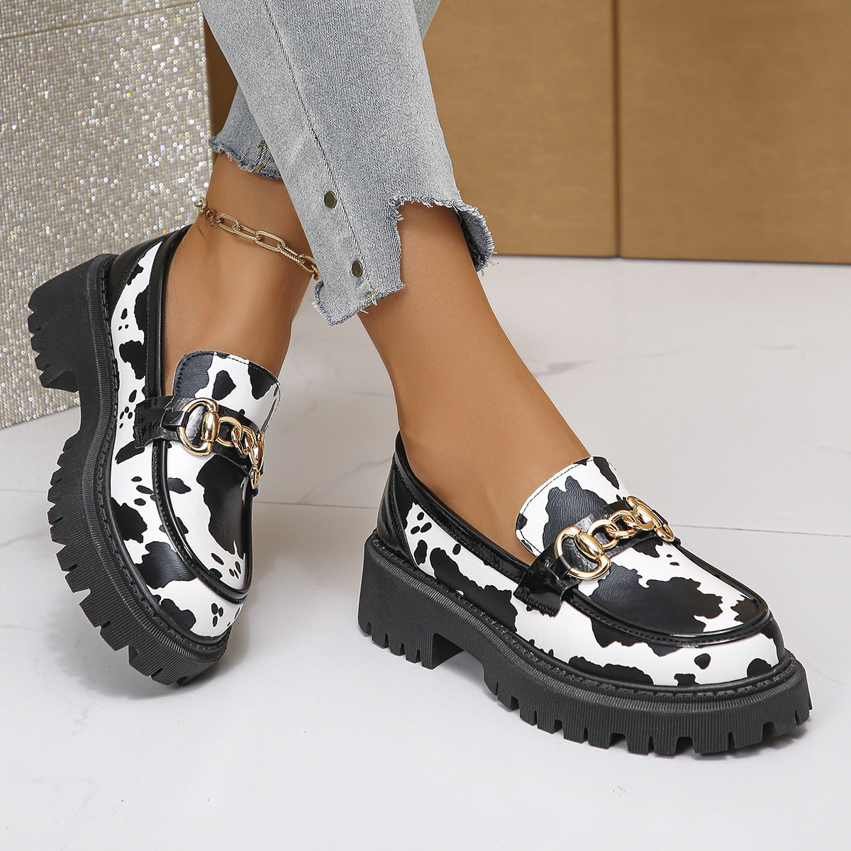 Damen Trendige Mokassin-Schuhe mit auffälligem ZR&Bra-Druck und komfortabler Sohle R&B