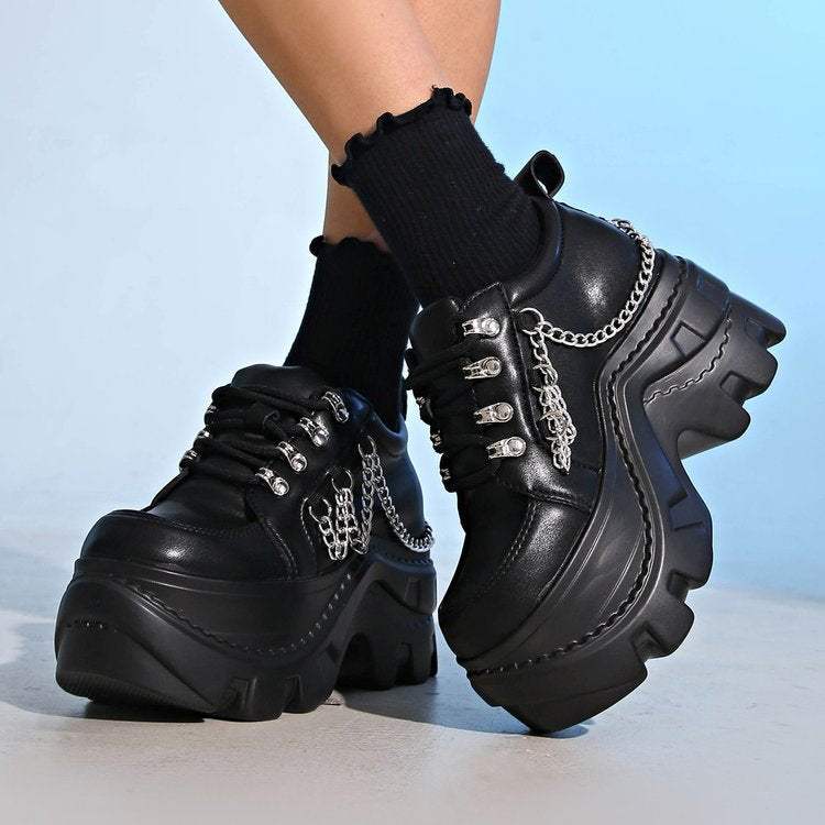 Damen Chunky Sneaker mit glanzvollen Kettenakzenten R&B