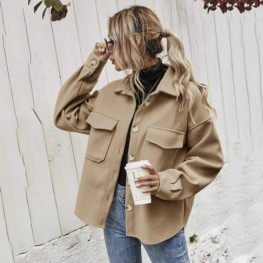 Damen elegante Oversized Jacke mit aufgesetzten Taschen und modischem Kragen R&B