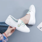 Damen Sneaker mit floralem Stickdesign und atmungsaktivem Obermaterial