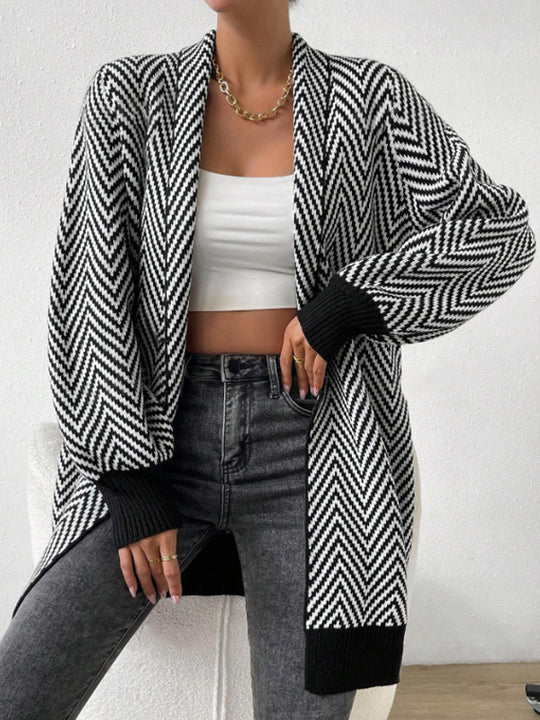 Damen langärmlige Strickjacke im modernen Chevron-Design R&B