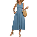 Damen Maxikleid mit Knopfdetails und tailliertem Oberteil R&B