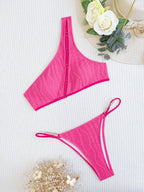 Damen Asymmetrischer Bikini mit trendigen Schnallen