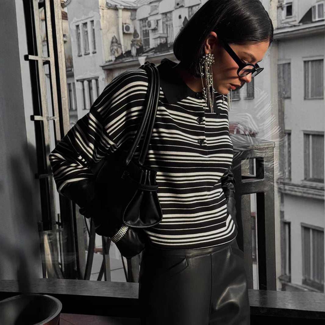 Damen Gestreifter Polo-Pullover mit Knopfleiste und langem Schnitt R&B