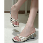 Damen elegante Slip-On Sandalen mit dekorativen Punkten