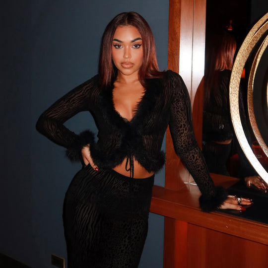 Damen Etuikleid mit luxuriöse und modische Rüschen am Saum R&B