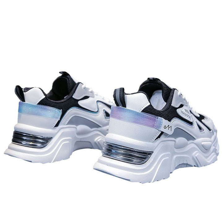 Damen Sportliche Sneakers mit innovativer Dämpfung und futuristischem Design