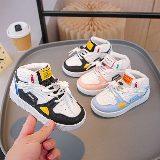 Damen Sportliche Sneakers mit atmungsaktivem Obermaterial und schnürbarem Design R&B